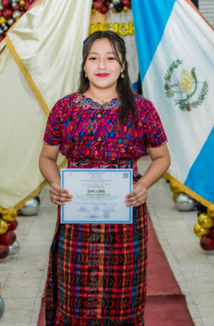 PAQUETE DE FOTOGRAFÍA PROFESIONAL DE GRADUACIONES NO.2